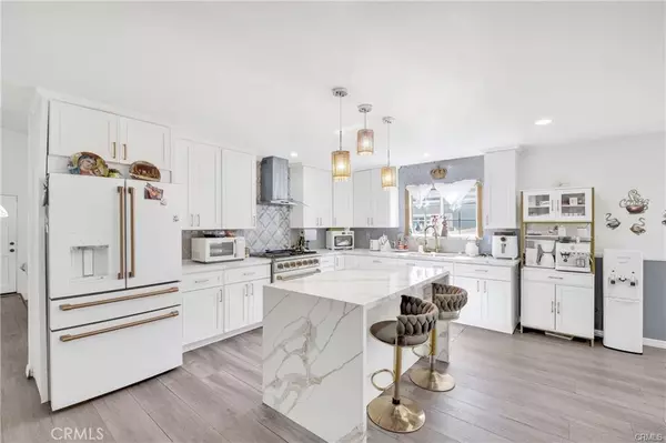 La Puente, CA 91744,645 Faxina AVE