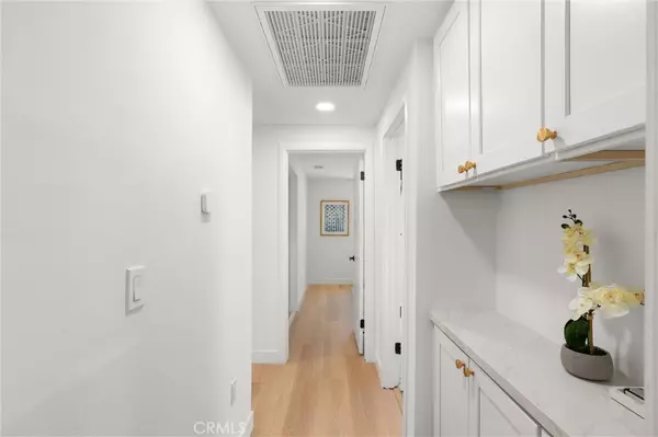 Placentia, CA 92870,238 Juanita WAY