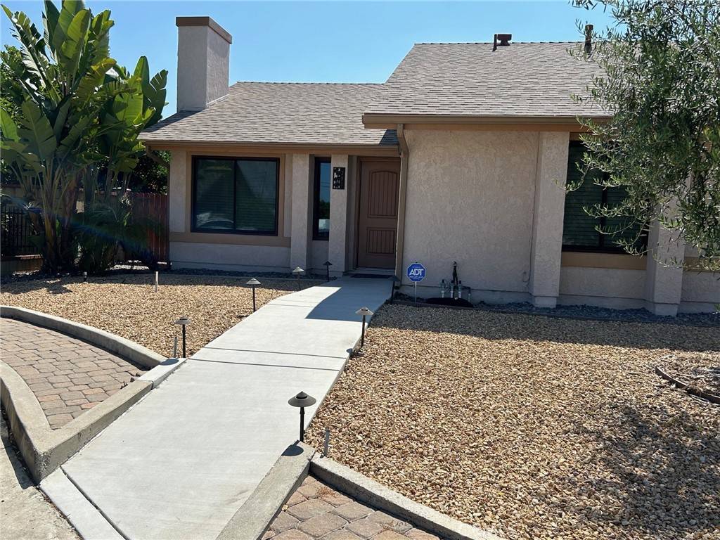 291 E Lambert RD, La Habra, CA 90631