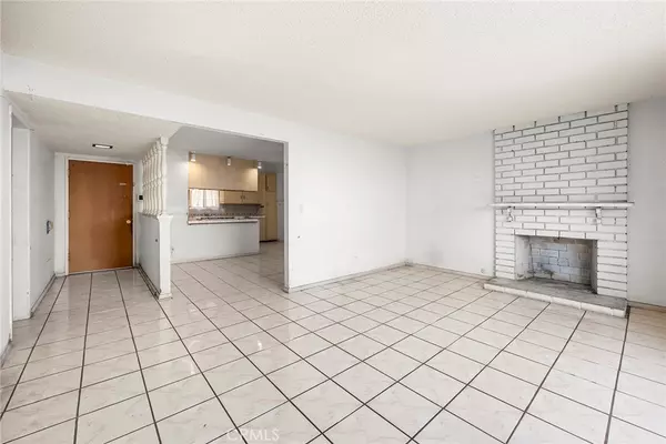 Rosemead, CA 91770,7939 Lake Knoll DR