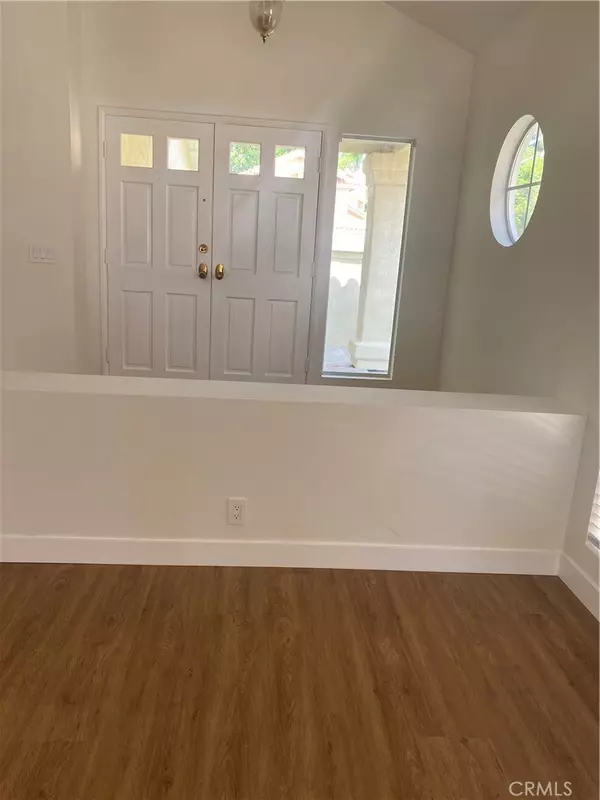 Brea, CA 92821,842 E Chisholm CT