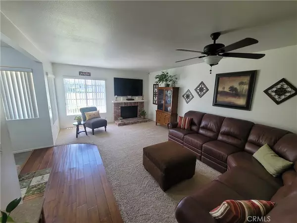 Anaheim, CA 92801,2032 W Lafayette DR #4