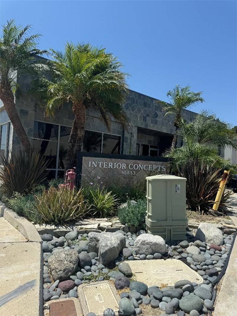 10843 Los Vaqueros CIR, Los Alamitos, CA 90720