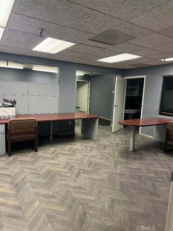 Los Alamitos, CA 90720,10843 Los Vaqueros CIR