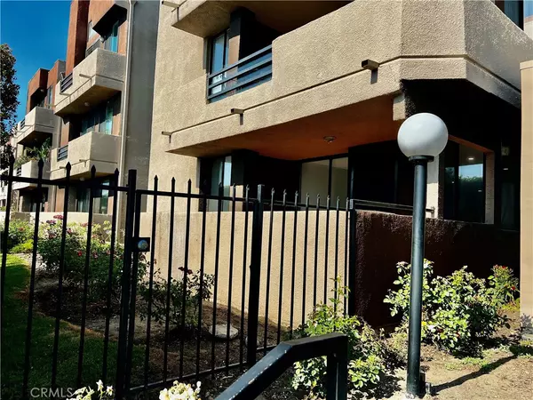 Canoga Park, CA 91304,7826 Topanga Canyon BLVD #101