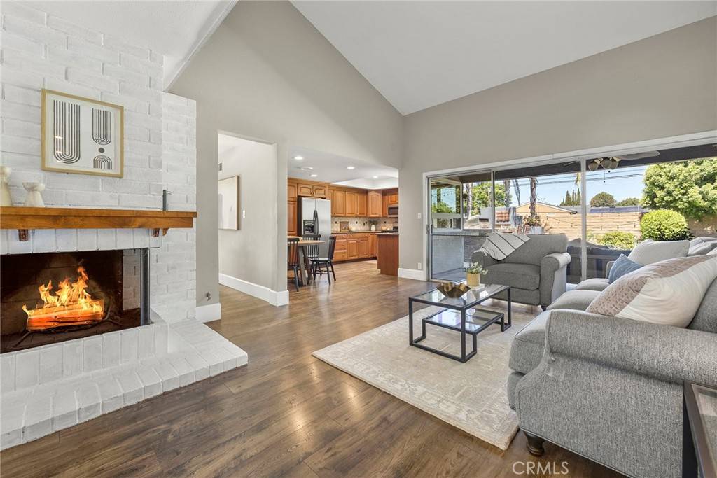 13075 Wickshire LN, Tustin, CA 92782