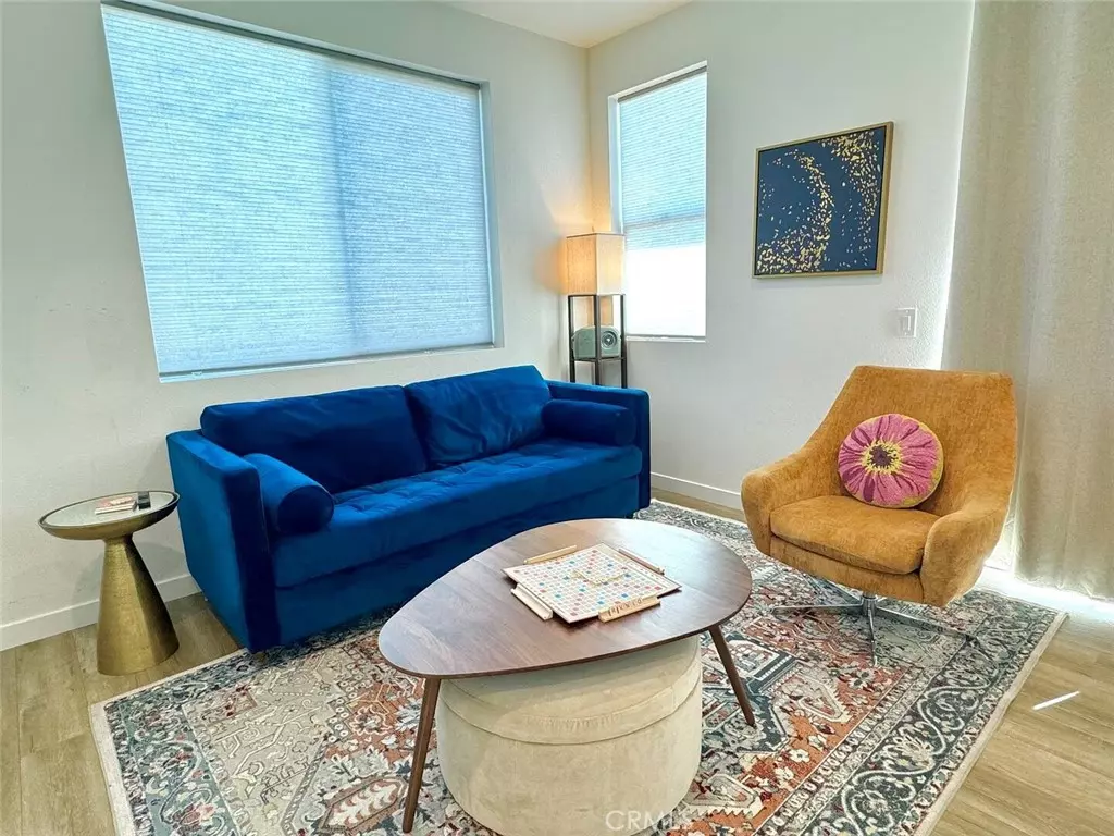 Huntington Beach, CA 92648,602 9th