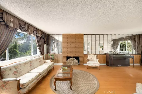Cerritos, CA 90703,17715 Jeffrey AVE