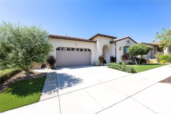 Corona, CA 92883,24561 Overlook DR