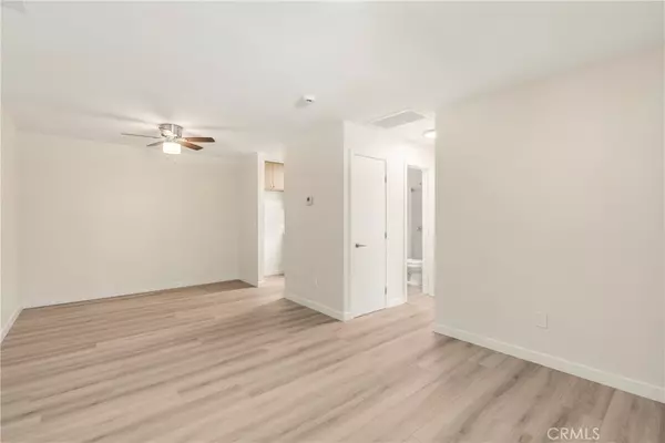Palm Springs, CA 92262,2875 203 Los Felices RD #203