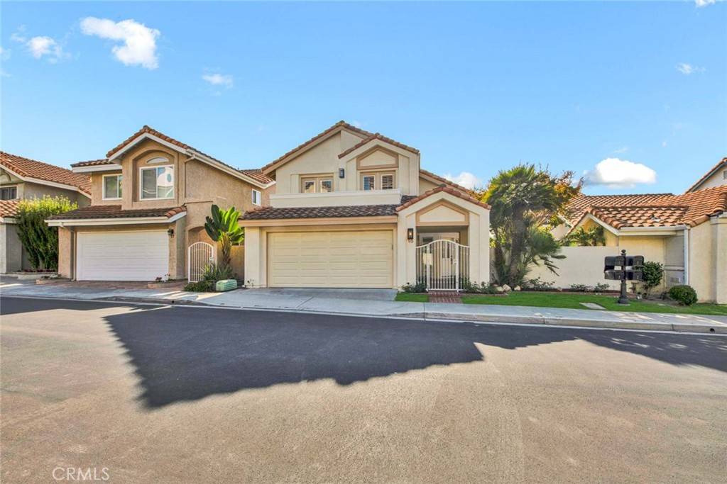 Dana Point, CA 92629,15 New York CT