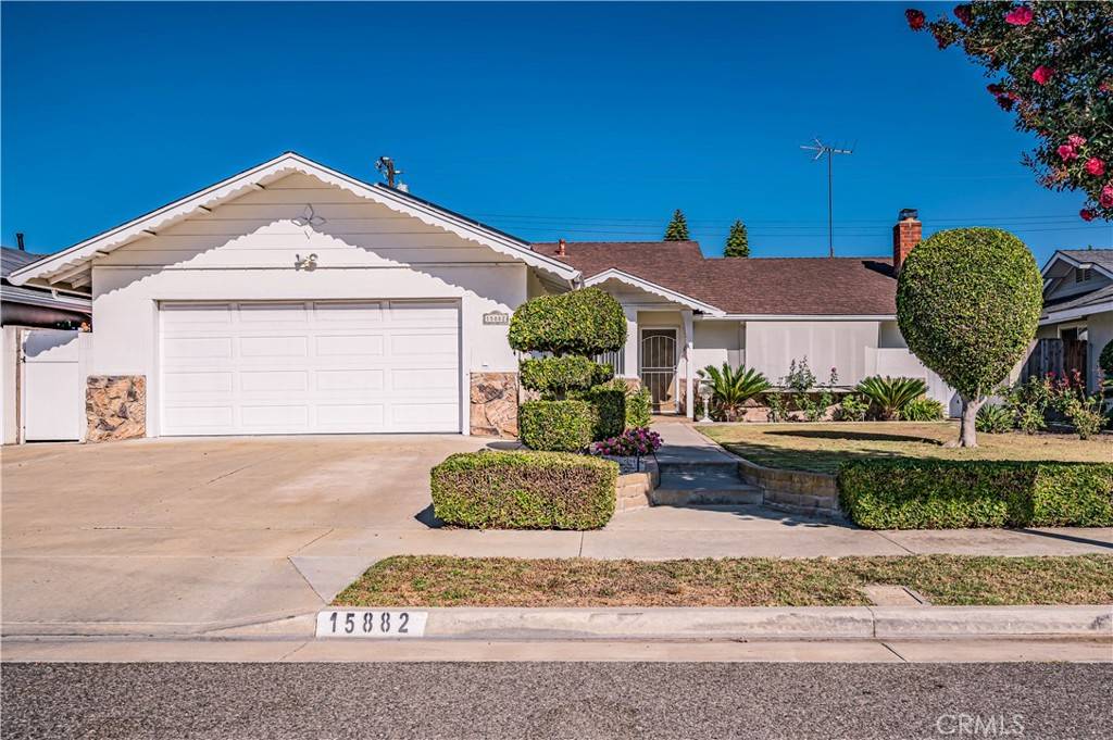 15882 Pilgrim CIR, Huntington Beach, CA 92647