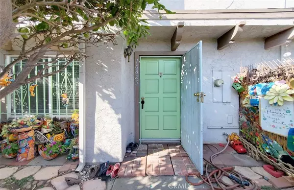 10825 Westminster, Garden Grove, CA 92843