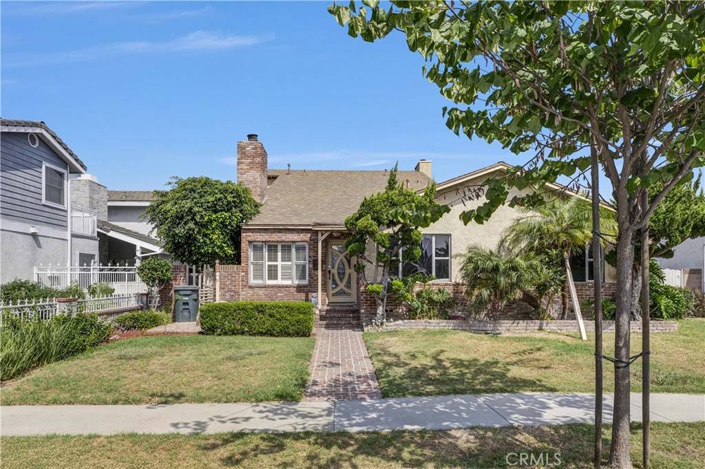 5672 Pepperwood AVE, Lakewood, CA 90712