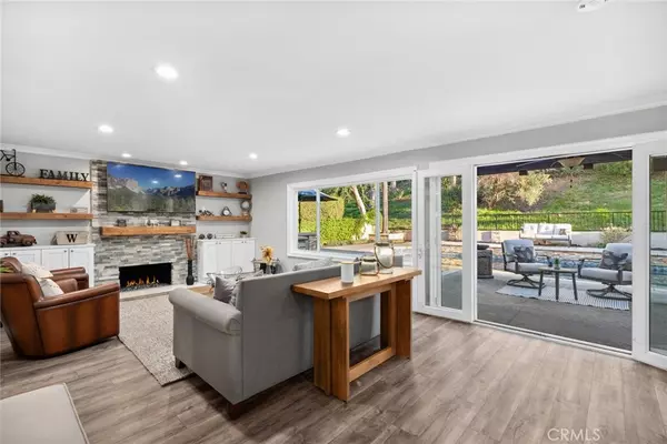 Anaheim Hills, CA 92807,6832 E Georgetown CIR