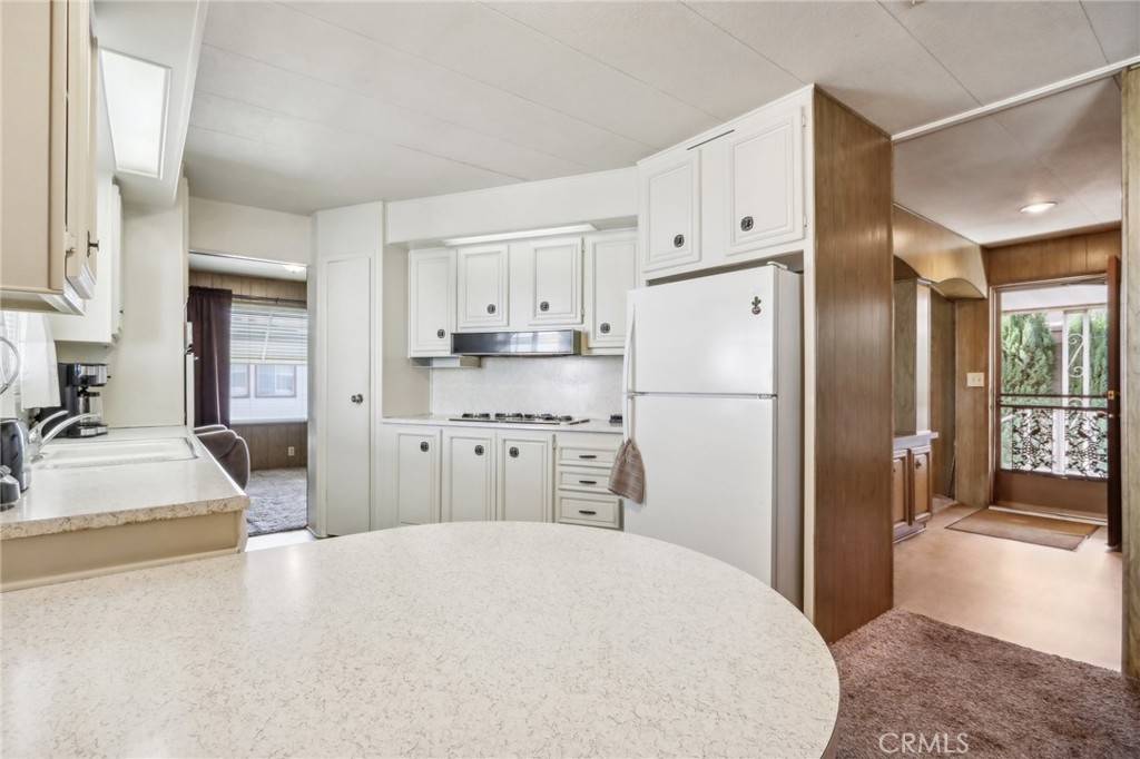 Stanton, CA 90680,11250 Beach BLVD #108