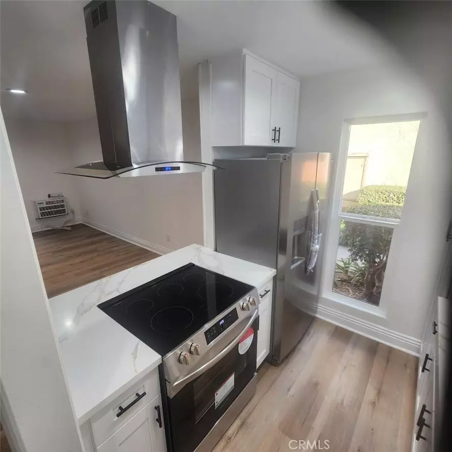 Santa Ana, CA 92707,1040 W Macarthur BLVD #135