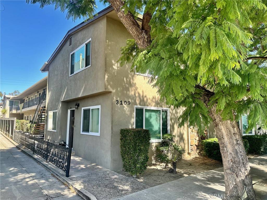 Long Beach, CA 90803,3109 E Corto PL