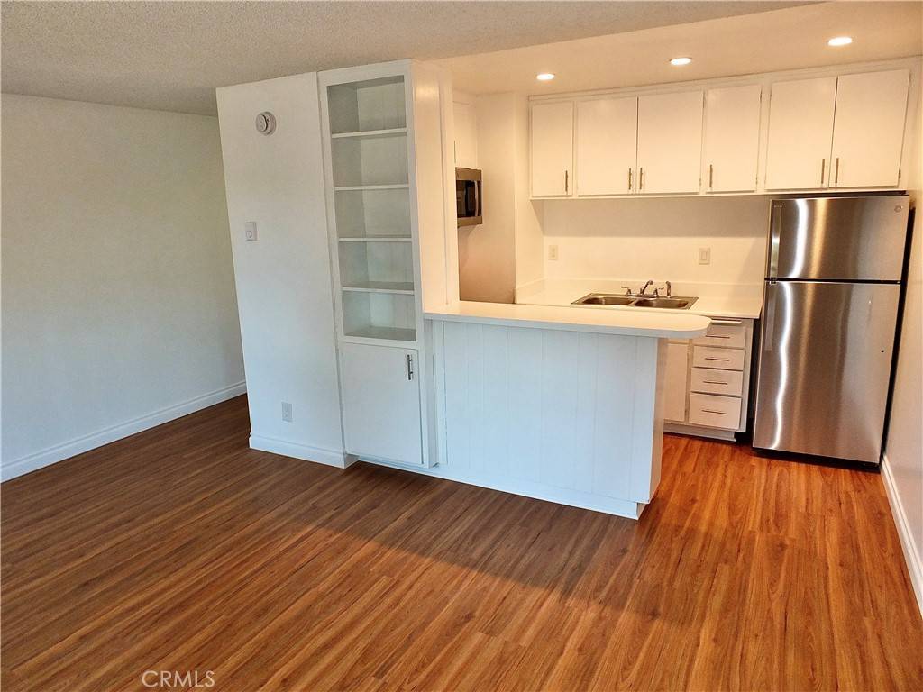 Long Beach, CA 90804,5585 Pacific Coast Highway #248