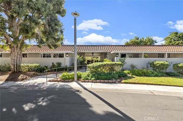 3279 San Amadeo #O, Laguna Woods, CA 92637