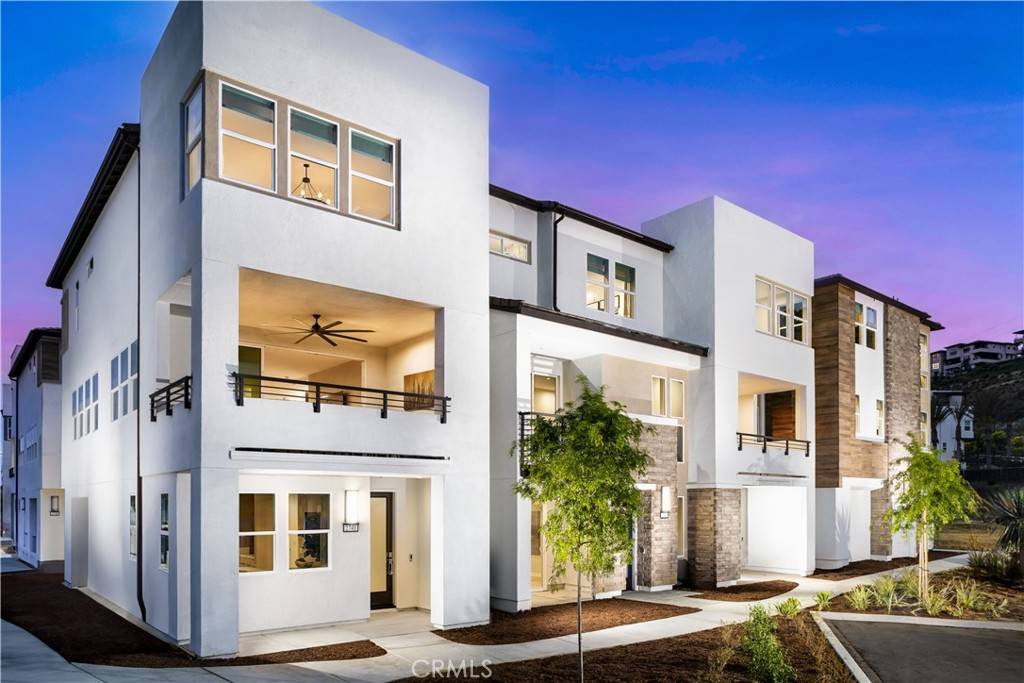 2504 Everly DR, San Diego, CA 92108