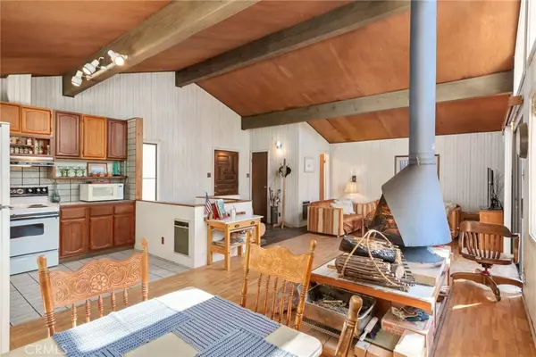 Idyllwild, CA 92549,24837 Logan Creek RD