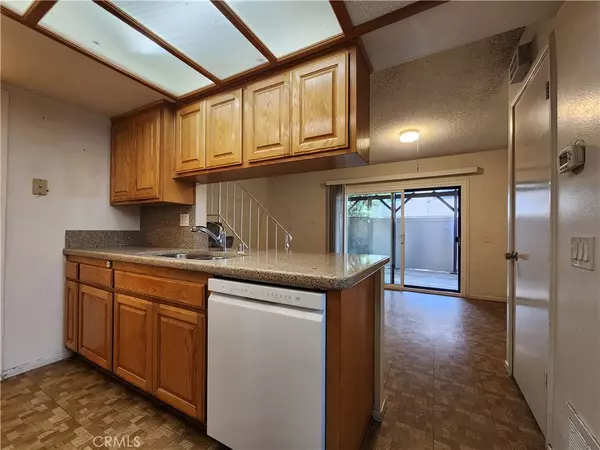 Stanton, CA 90680,7540 College DR