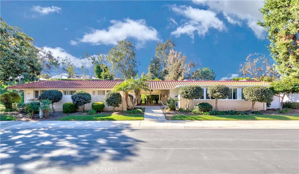 Laguna Woods, CA 92637,5358 Algarrobo #P