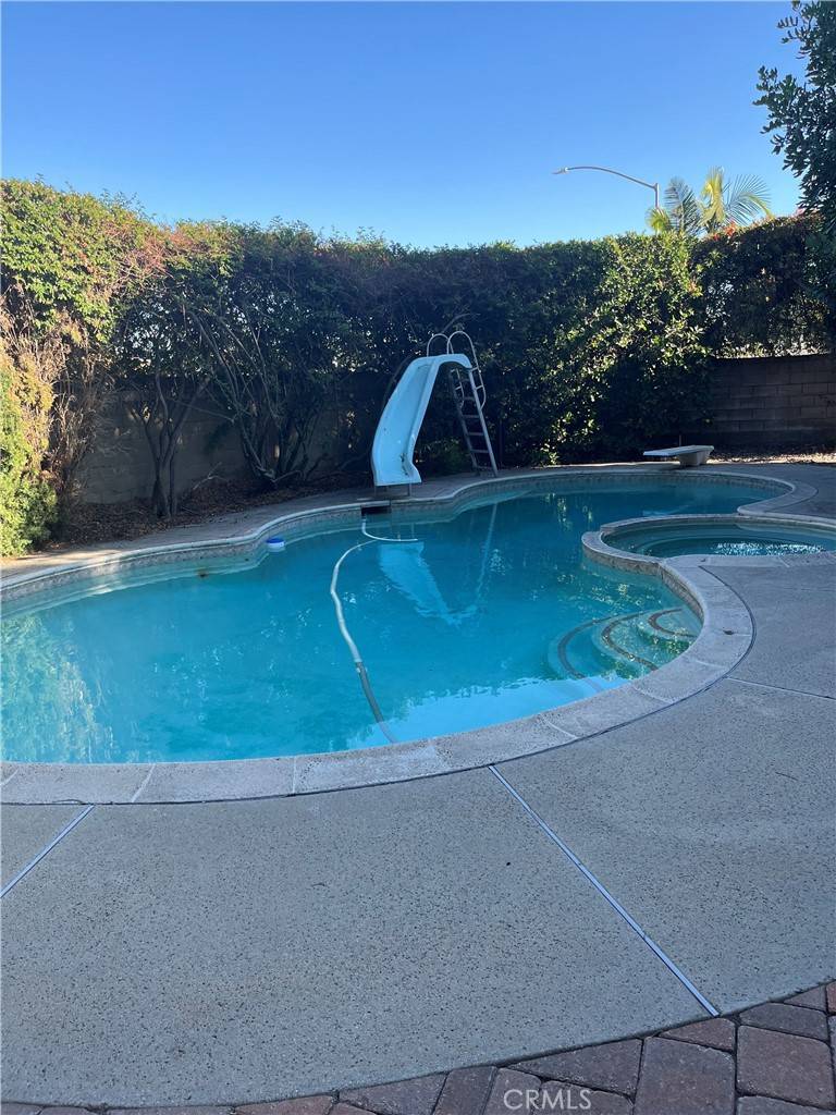 Hacienda Heights, CA 91745,2016 Elderway DR