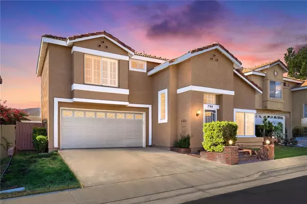 790 Silvestre CT,  Corona,  CA 92879