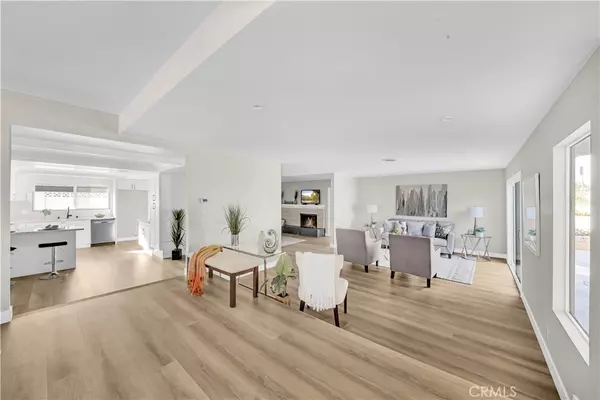 Placentia, CA 92870,2115 Rosemont ST