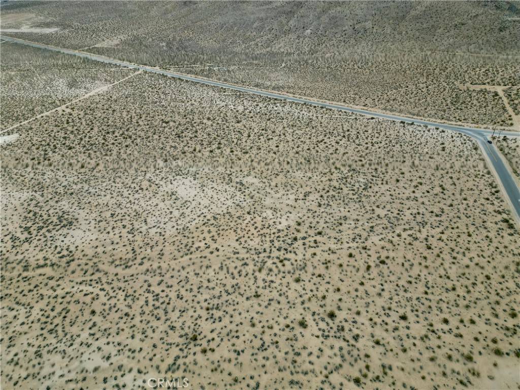 Lucerne Valley, CA 92356,31300 Cove RD