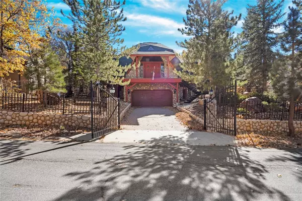 160 Yosemite DR, Big Bear City, CA 92314
