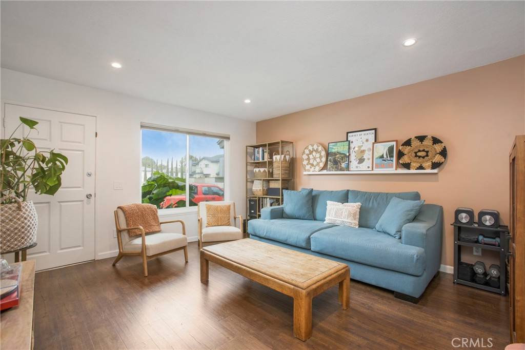 Huntington Beach, CA 92649,4698 Heil AVE #23C