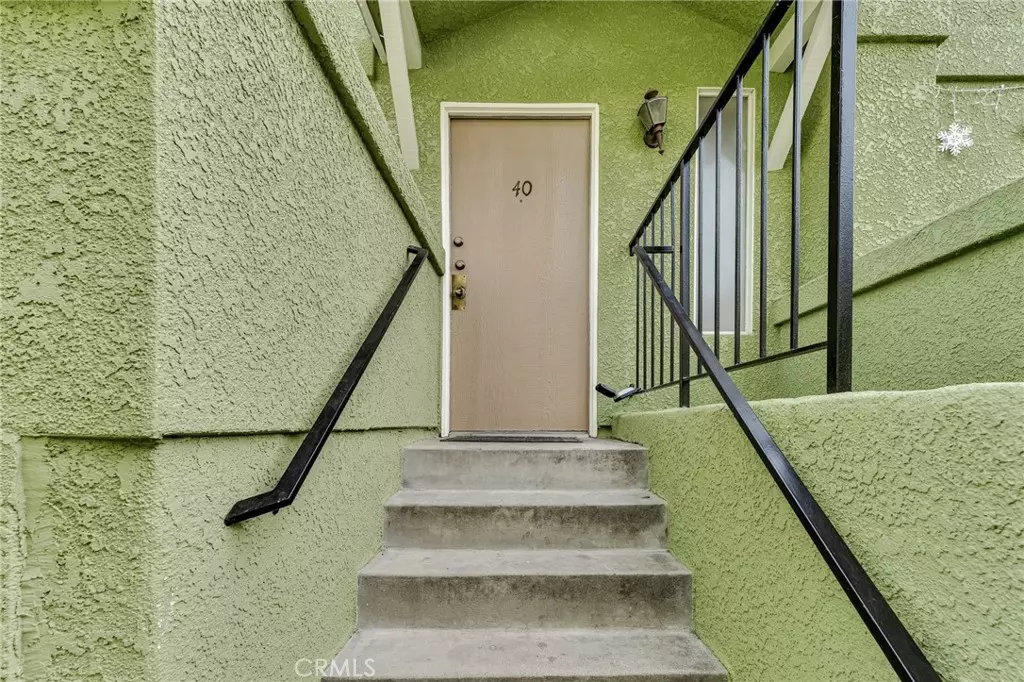 Sylmar, CA 91342,13880 Sayre St #40