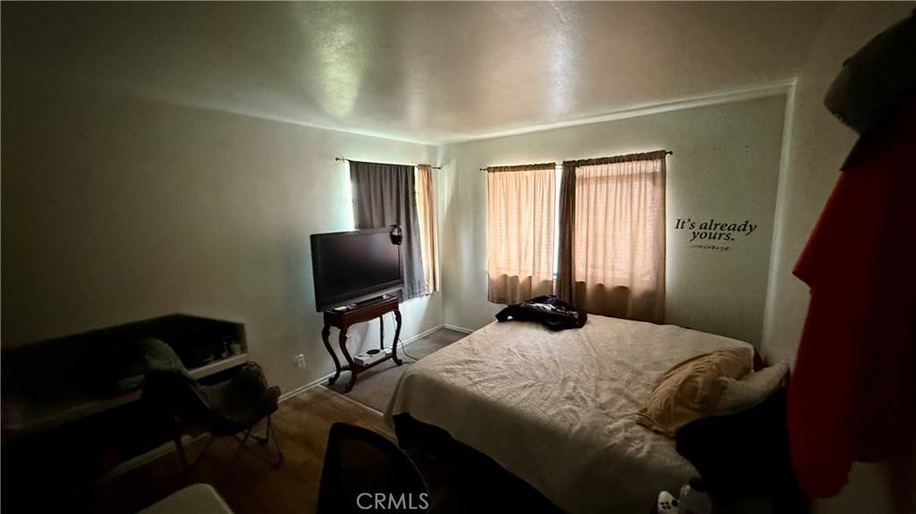 Huntington Beach, CA 92647,7002 Valentine DR