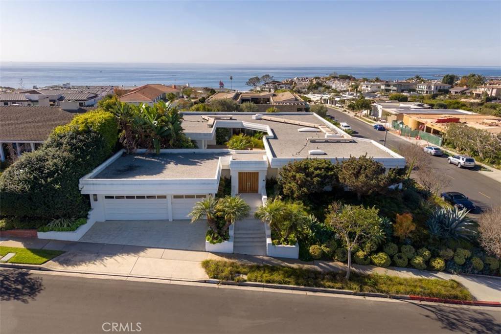 4501 Roxbury RD, Corona Del Mar, CA 92625