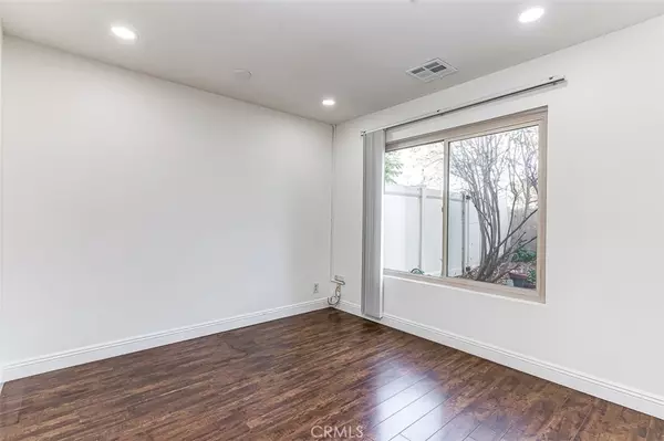 La Habra, CA 90631,1691 Pine DR