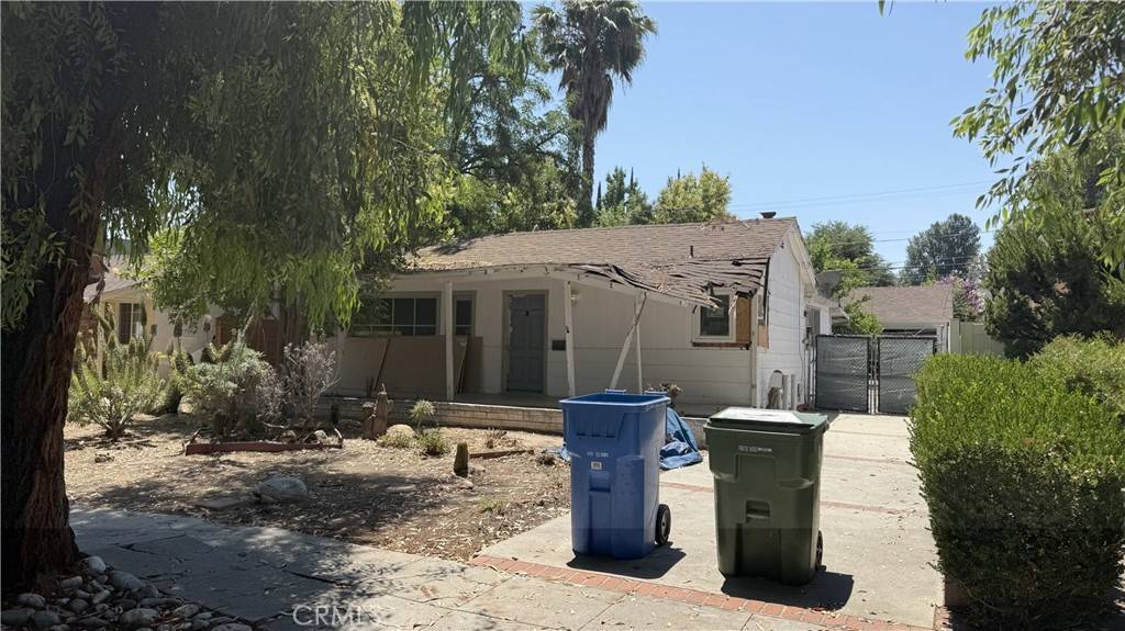 22030 De La Osa ST, Woodland Hills, CA 91364