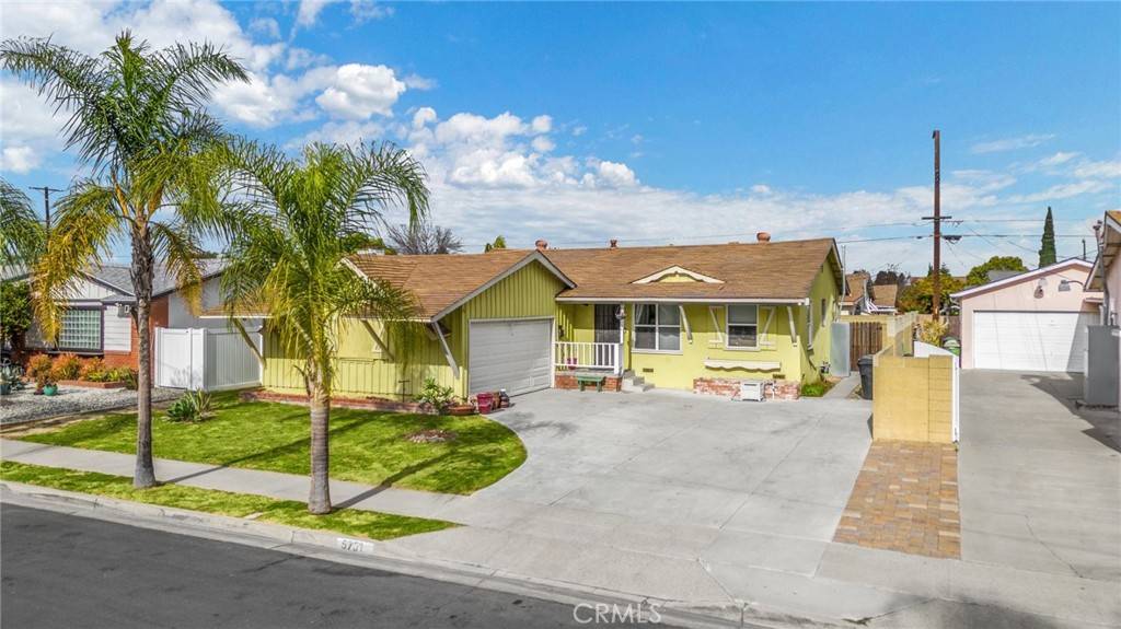 5751 Lime AVE,  Cypress,  CA 90630