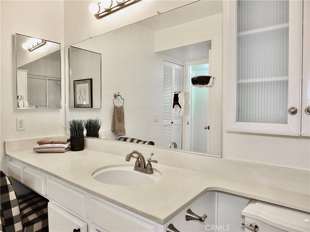 Fullerton, CA 92833,2150 Cheyenne WAY #180