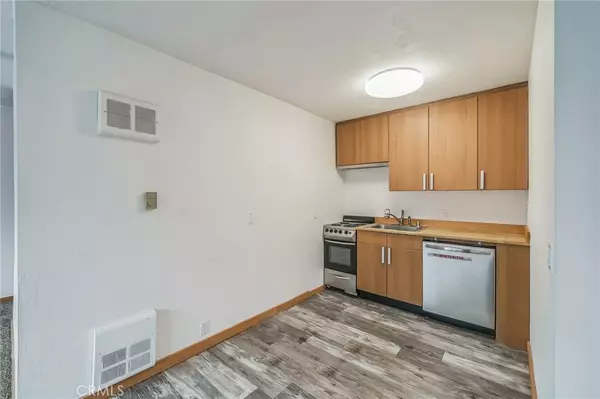 Oakland, CA 94610,455 Crescent ST #313