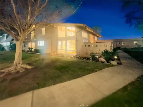 1891 McKinney WAY #26d, Seal Beach, CA 90740