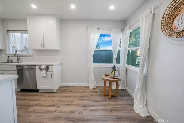 Bellflower, CA 90706,17629 Canehill AVE