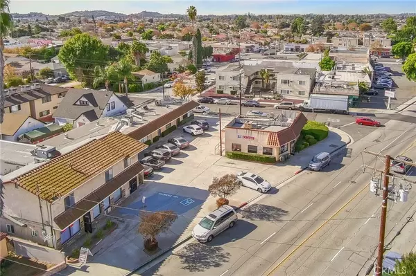 San Gabriel, CA 91776,840 844 E Mission RD