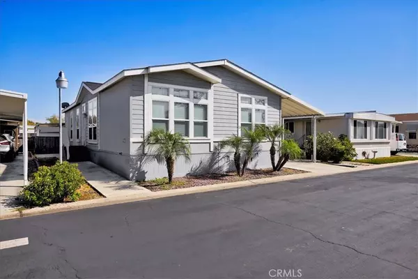 Tustin, CA 92780,111 Madrid