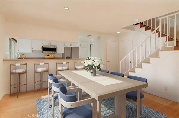 Huntington Beach, CA 92648,7966 Moonmist CIR #CI110