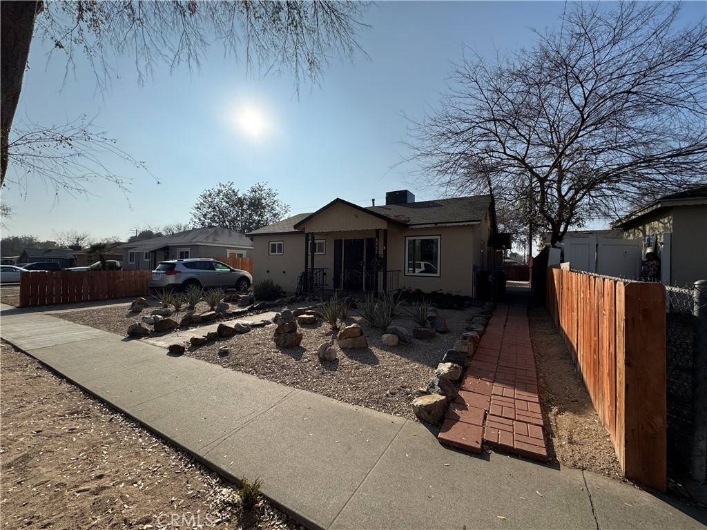 San Bernardino, CA 92404,2498 Cedar ST