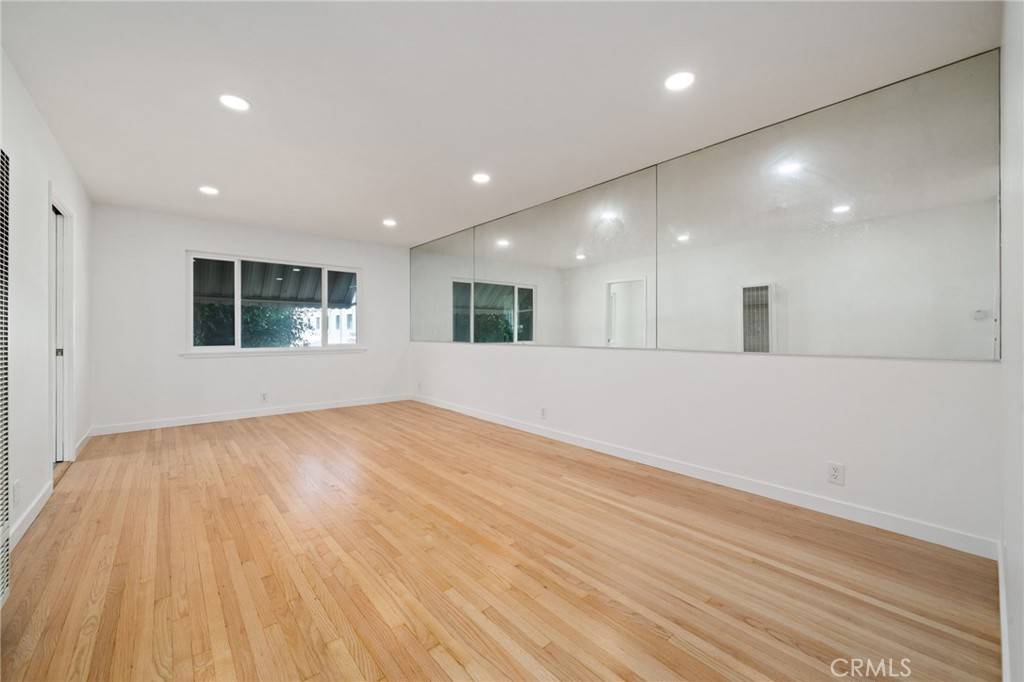 Long Beach, CA 90813,734 Linden AVE #7