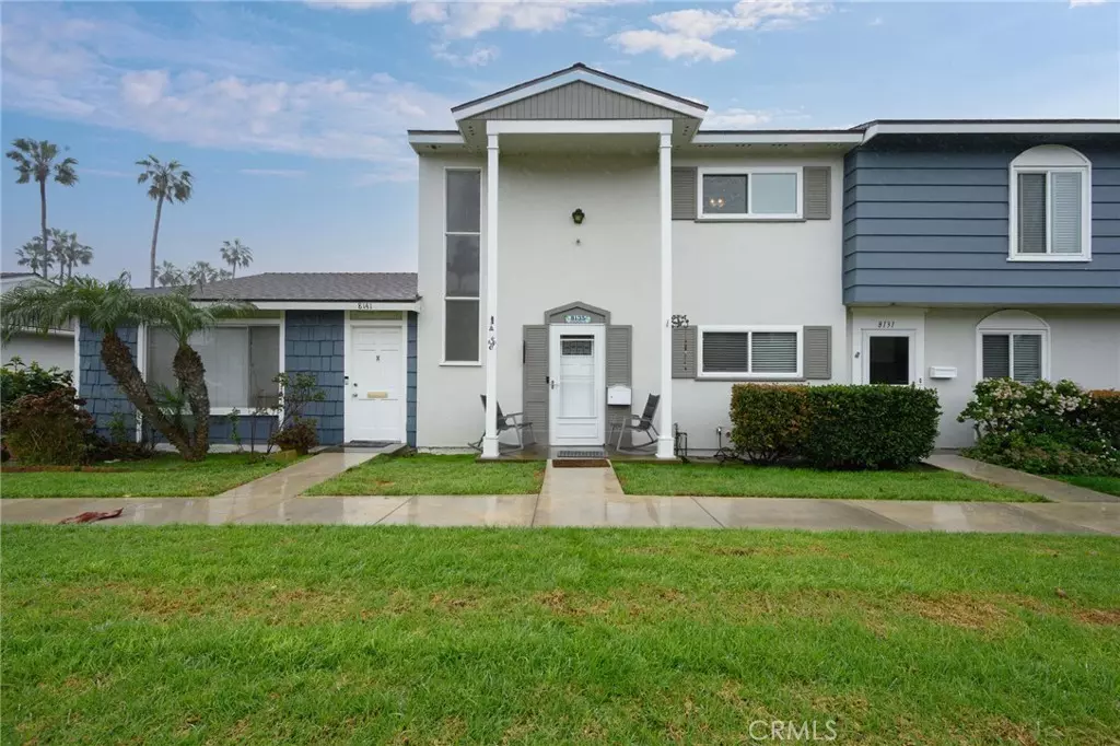 Huntington Beach, CA 92646,8135 Woolburn DR